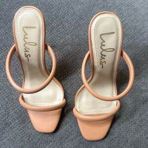 Lulu's Nude Open-Toe Heels
